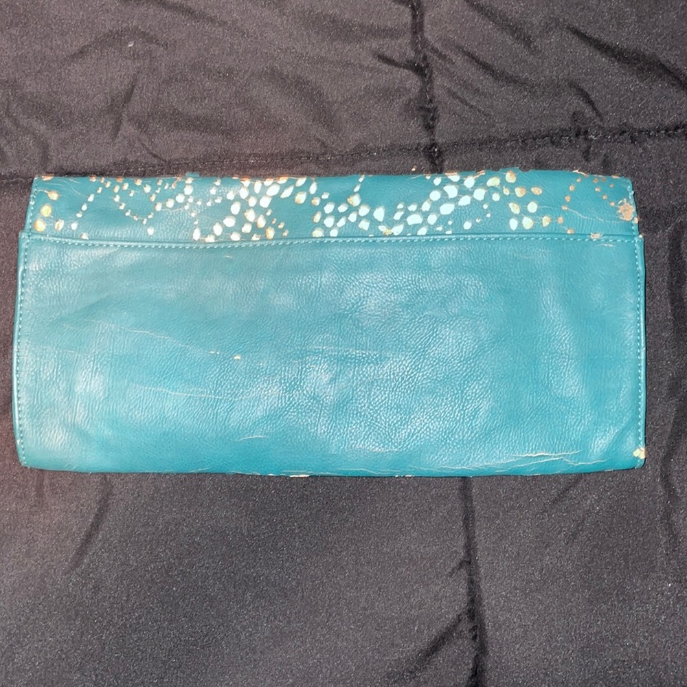 American Eagle Clutch, Teal, Good Used Condition, Some Wear - Picture 2 of 5